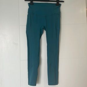 Lulu lemon blue leggings with size pocket